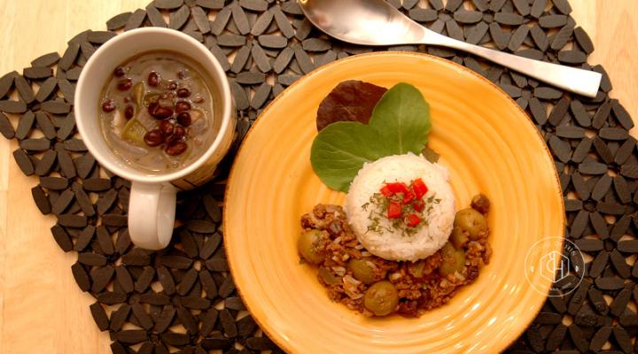 My 30-Minute Meal: Cuban Black Beans and Picadillo