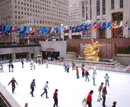 Since I'm Not Doing Any Shopping, I'm Giving 5 Major Fave Things Away This Christmas!