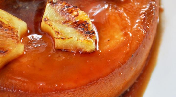#FLANFRIDAYS: Upside Down Pineapple! ¡Piña Boca Abajo!