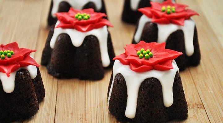 Semi Homemade: Organic Chocolate Fudge Cake W/Peppermint Icing Recipe