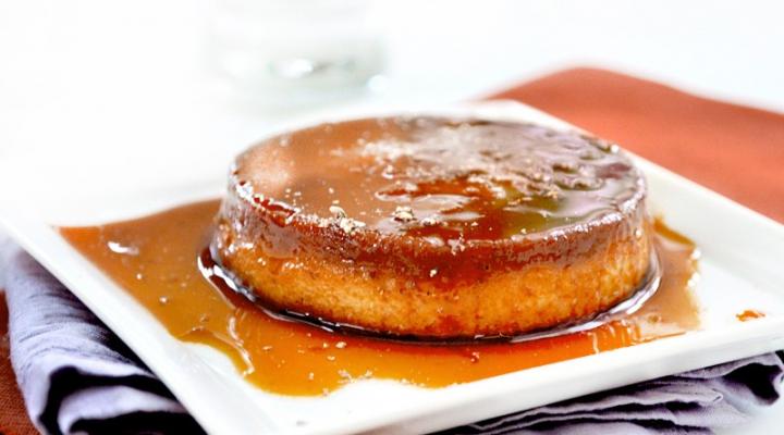 #FlanFridays: Eggnog Rum Flan for Christmas