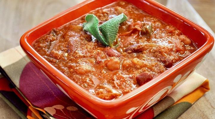Two Bean Sage Chili w/Truffle Oil