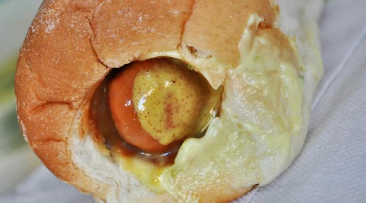 Eating Through Hawai'i: Puka Dogs & Cookies
