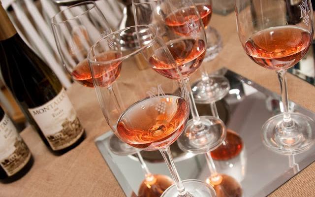 Chic Foodies & Wine {GIVEAWAY!} | Flanboyant Eats™: Latin Fusion Cooking & Tasty Travels Under Pressure!™