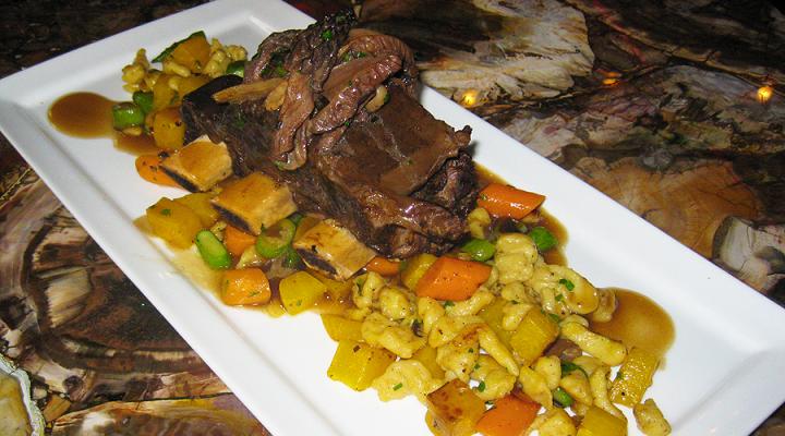 Asheville’s Foodtopia For the People Dinner Giveaway & a Braised Bison Short Rib Recipe