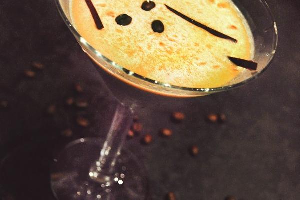 Spring Cocktails to Tickle Your Fancy!