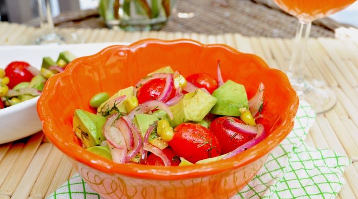 Avocado & Edamame Salad With Dill For A Gourmet Picnic, Latin-Style