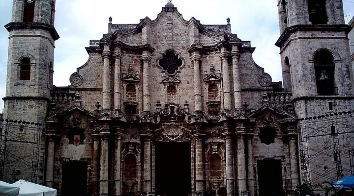 Anthony Bourdain in Havana: Plenty Reservations