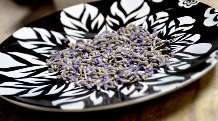 Lavender and Fig Balsamic Vinaigrette Dressing For Thanksgiving