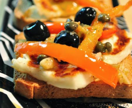 Halloumi Crostini with Red Peppers & Olives