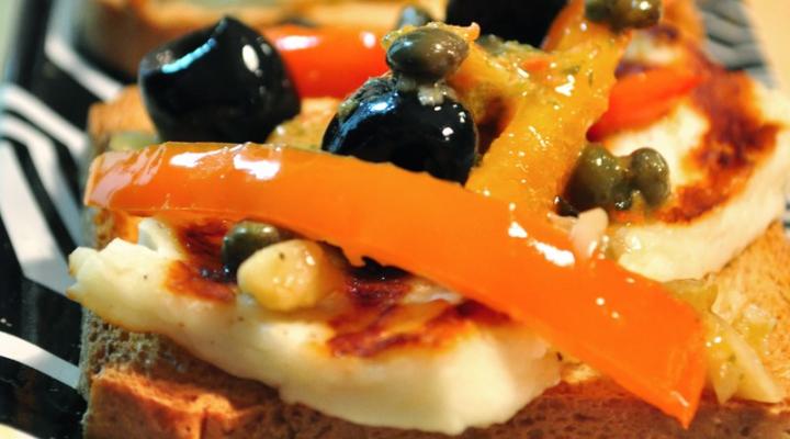 Halloumi Crostini with Red Peppers & Olives