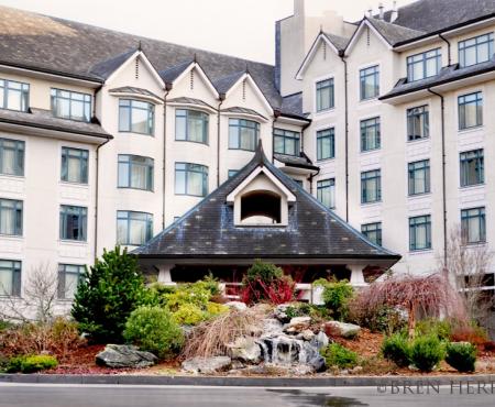 Breakfast at Inn at Biltmore & A Night’s Stay