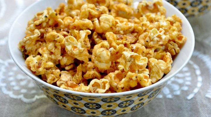 Pistachio Caramel Popcorn. A "Healthier" Take On a Fave Snack
