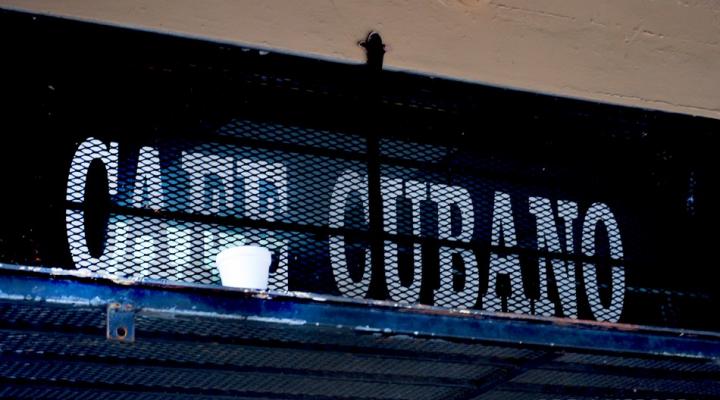 Lifestyle and Food Sessions at Hispanicize 2012 in Sizzling Miami. Big Scores & Cuban Espresso