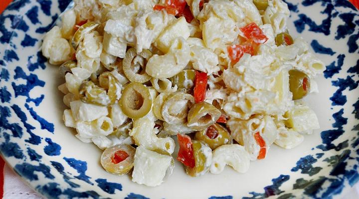 Rustic Macaroni Chicken & Apple Salad