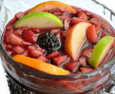 Papi’s Sangria For Super Steamy Days