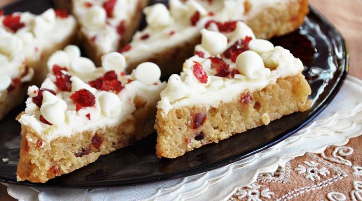 The Better Cranberry Bliss Bar
