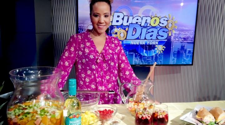 How to Entertain a la Chic at Home with Madria Sangria {And a Telemundo Appearance}