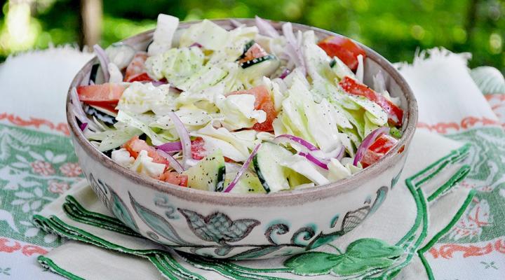 Easiest Fresh Cabbage Salad, a Couple’s Life, and a Farewell