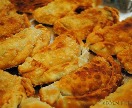 {All Around Latin America} The Duo’s Ethnic Exploration: Spain in Celebration of Hispanic Heritage Month