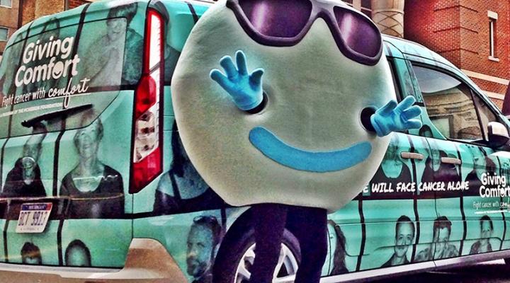 Stylish Giving: Giving Comfort to Cancer Patients