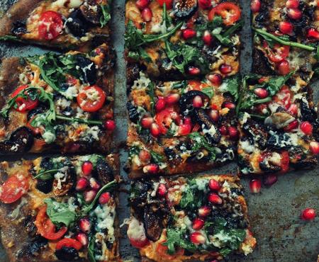 Fig & Sun Dried Tomato Hummus Flatbread