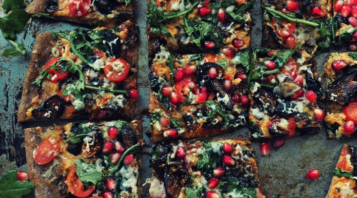Fig & Sun Dried Tomato Hummus Flatbread