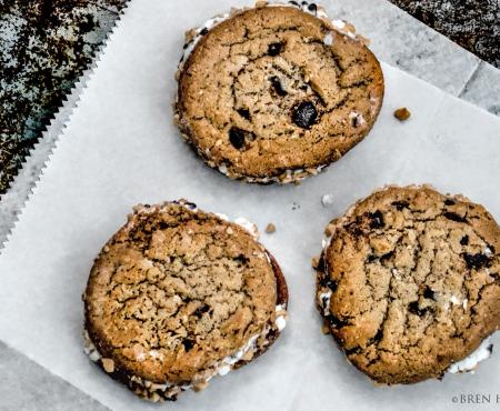 Sweet & Spicy Chocolate Chip Vanilla and Toffee Ice Cream Cookie