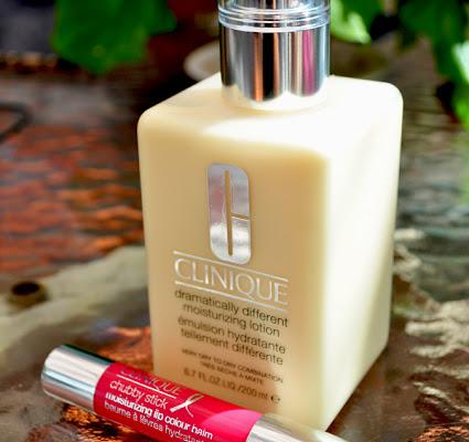 Estée Lauder Celebrates 20 Years of Awareness, Courage & Love