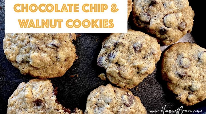 Make The DoubleTree Chocolate Chip Cookies!